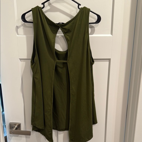 Green Asymmetrical Cut Out Tank Top - Picture 3 of 3